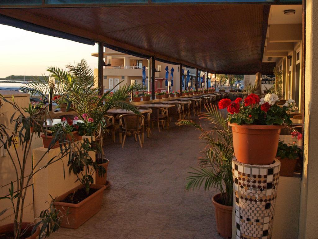 Hotel Dacia Sud Mamaia Bagian luar foto